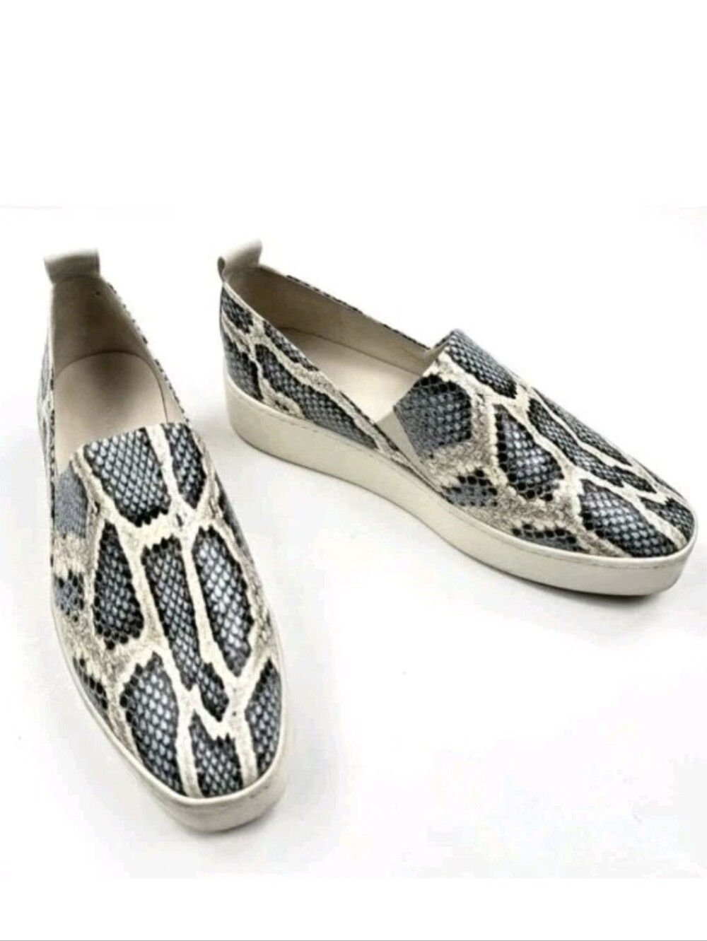 Vince Saxon 2 Snake Embossed Leather Sneakers Square Toe Slip On Women's Size 8
